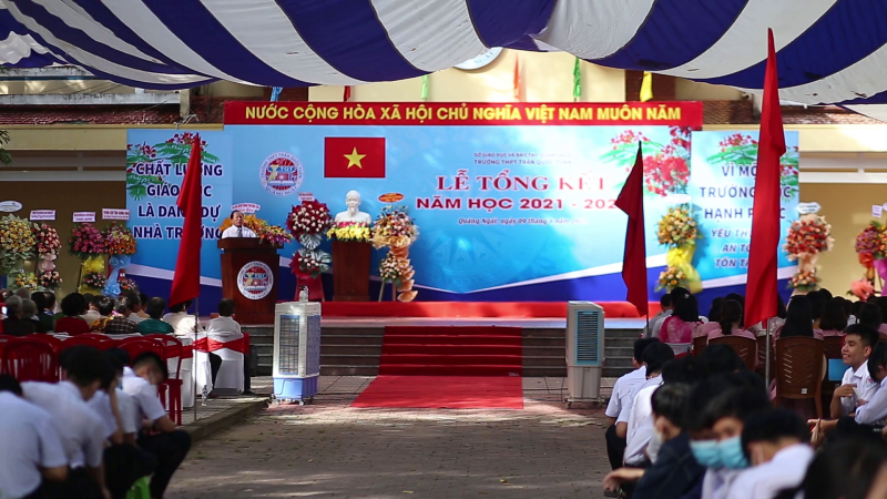 Trường THPT Trần Quốc Tuấn tổng kết năm học 2021 - 2022