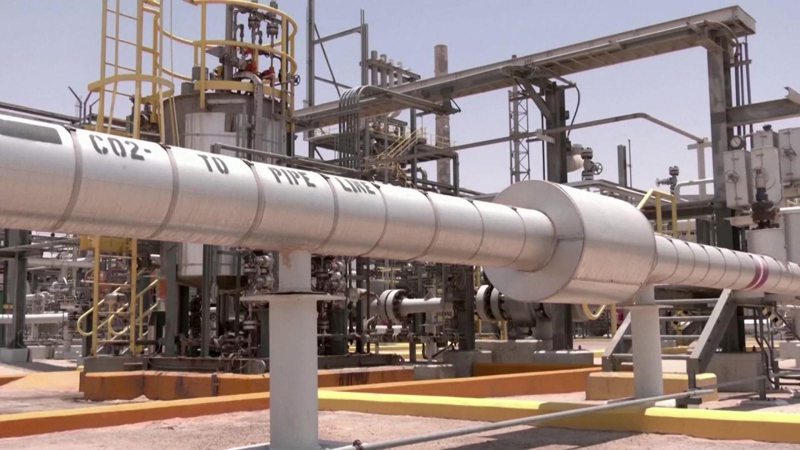 OPEC+ nhất trí tăng sản lượng dầu thô