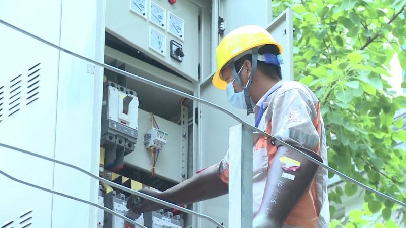 Yêu cầu đủ điện cho sản xuất, kinh doanh