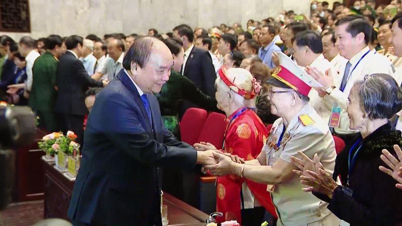 Chủ tịch nước dự Lễ kỷ niệm 75 năm Ngày Thương binh - Liệt sĩ