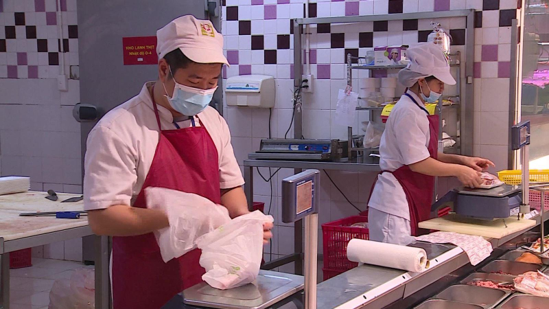 Thực hiện ngay các biện pháp bình ổn giá thịt lợn