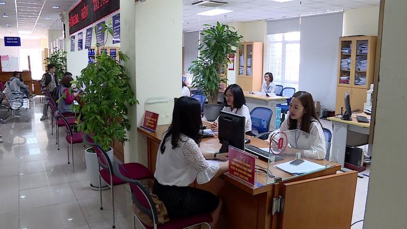 Thuế TNCN đạt gần 75% dự to&aacute;n