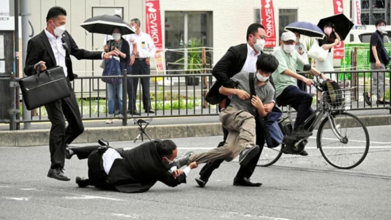 Động cơ gây án của nghi phạm tấn công cựu Thủ tướng Abe Shinzo