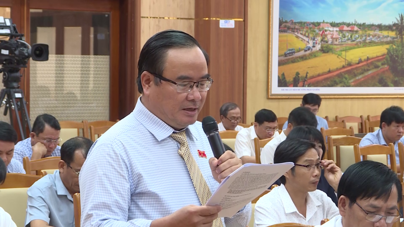 Chất vấn các vấn đề về nông nghiệp, nông thôn và nông dân