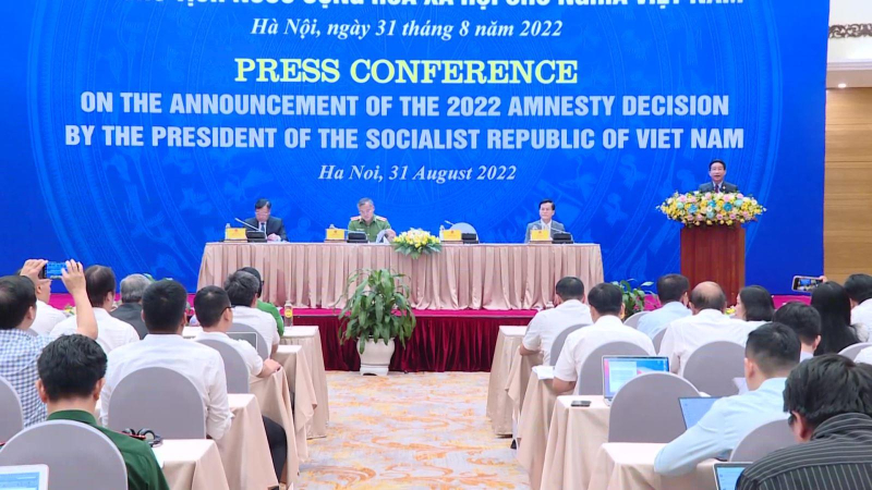 2.434 phạm nhân được đặc xá dịp 2/9