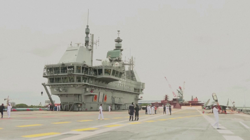 Ấn Độ sắp hạ thủy tàu sân bay tự đóng đầu tiên