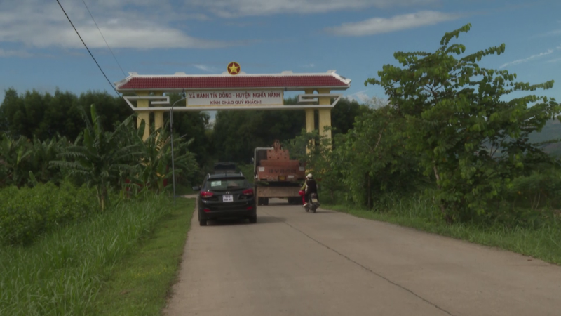 Hành Tín Đông trong mùa thu nay