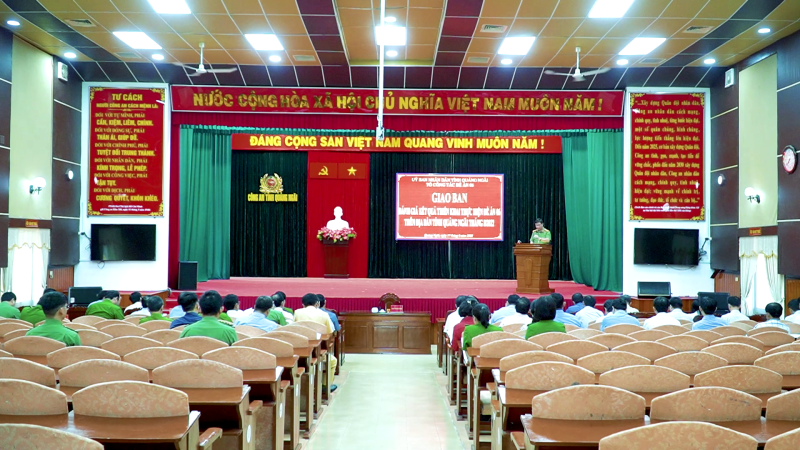 Hội nghị giao ban thực hiện đề án 06