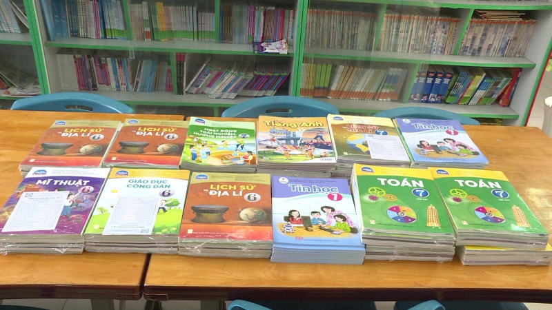 Đường dây nóng hỗ trợ mua sách giáo khoa