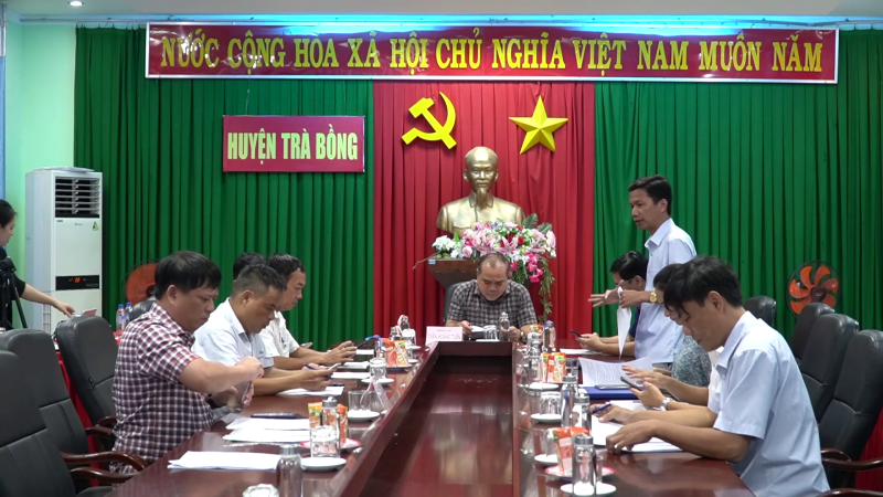 Kiểm tra công tác khắc phục hậu quả bão số 4 tại huyện Trà Bồng