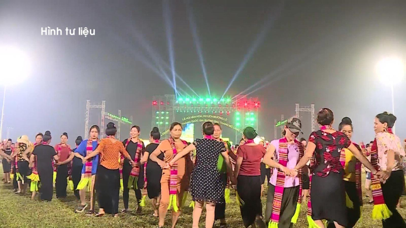 Xòe Thái đón bằng công nhận của UNESCO