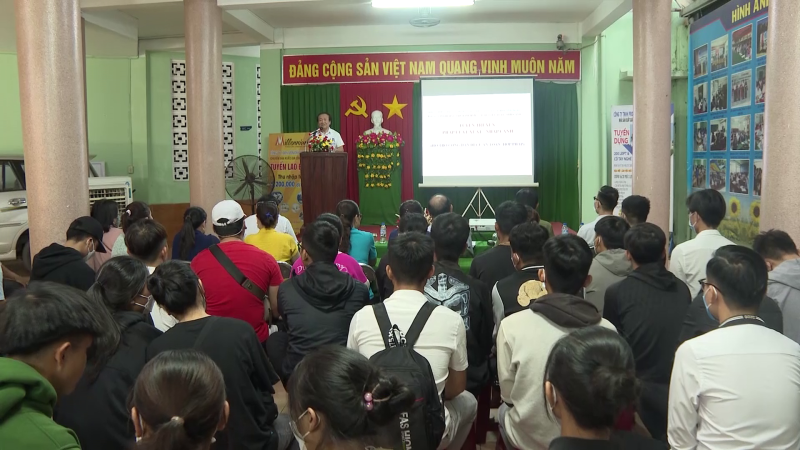Tuy&ecirc;n truyền ph&ograve;ng ngừa lao động xuất cảnh tr&aacute;i ph&eacute;p