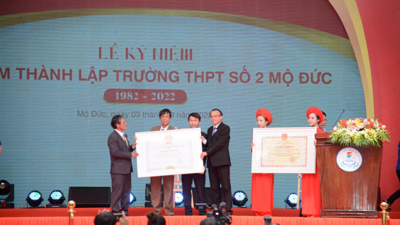 Thư cảm ơn của Ban Tổ chức Lễ kỷ niệm 40 năm th&agrave;nh lập Trường THPT Số 2 Mộ Đức (1982 - 2022)