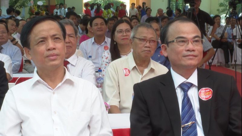 Trường Trung học phổ th&ocirc;ng số 2 Mộ Đức kỷ niệm 40 năm ng&agrave;y th&agrave;nh lập