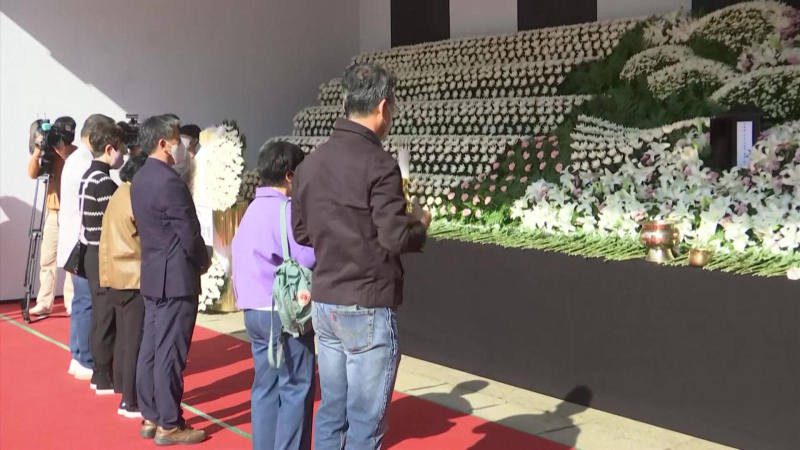 Hàn Quốc cam kết điều tra triệt để thảm kịch giẫm đạp