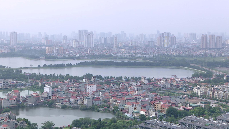 Giá thuê nhà, học phí tăng khiến CPI tháng 10 tăng