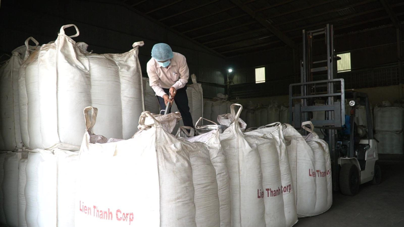 Xuất khẩu n&ocirc;ng l&acirc;m thủy sản đạt gần 45 tỷ USD