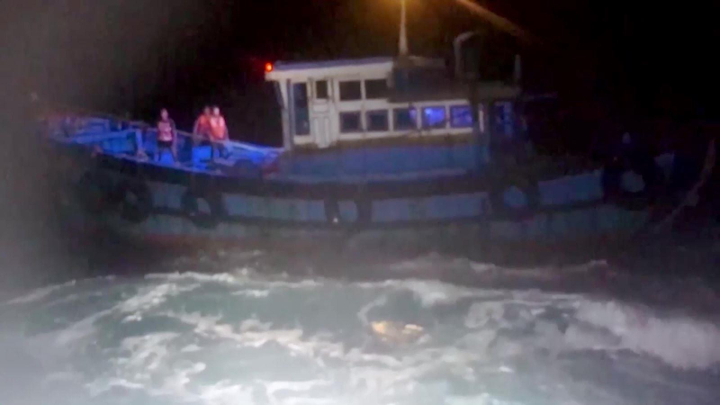 Cảnh sát biển điểm tựa vững chắc của ngư dân