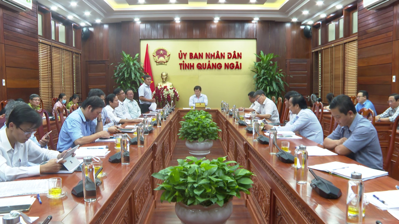 Nghe báo cáo quy định về đơn giá cây trồng để tính bồi thường khi nhà nước thu hồi đất