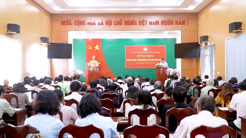 Tr&ecirc;n 7,8 tỷ đồng ủng hộ tại lễ ph&aacute;t động th&aacute;ng cao điểm &ldquo;V&igrave; người ngh&egrave;o&rdquo;
