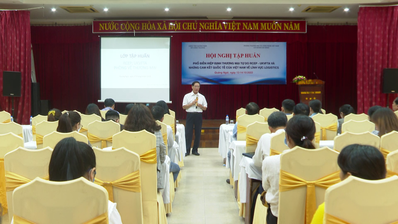Bồi dưỡng kiến thức về hội nhập kinh tế quốc tế và Logistics