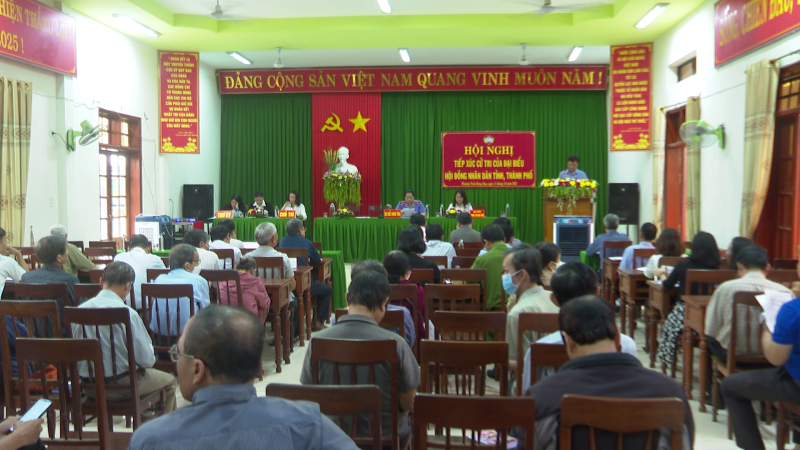 Tiếp xức cử tri phường Trần Hưng Đạo, Thành phố Quảng Ngãi