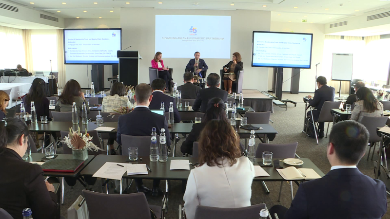 Tăng cường hợp tác ASEAN - EU