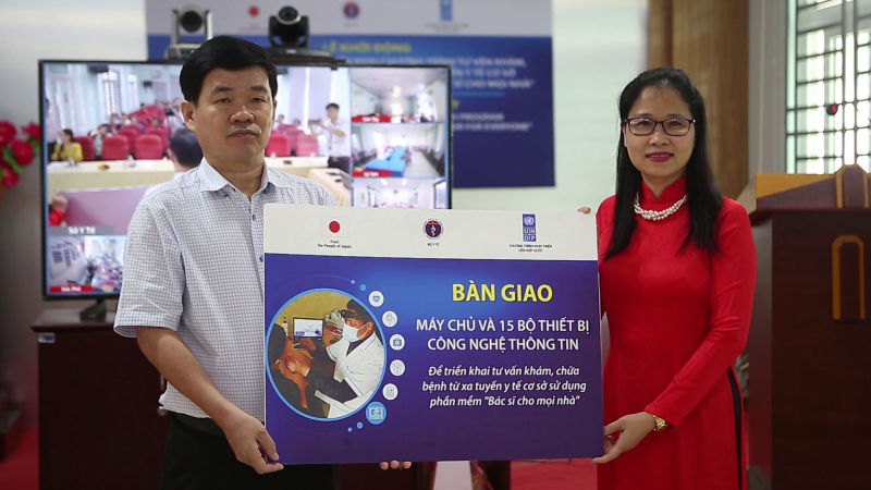 Triển khai chương tr&igrave;nh tư vấn kh&aacute;m, chữa bệnh từ xa