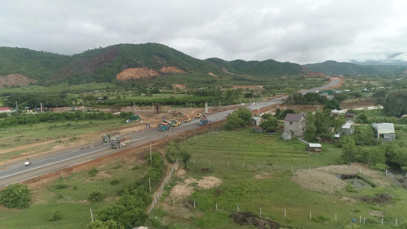 Chỉ định thầu 25 gói thầu của cao tốc Bắc-Nam