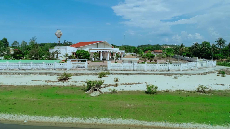 Di tích Khảo cổ Văn hoá Sa Huỳnh là di tích quốc gia đặc biệt