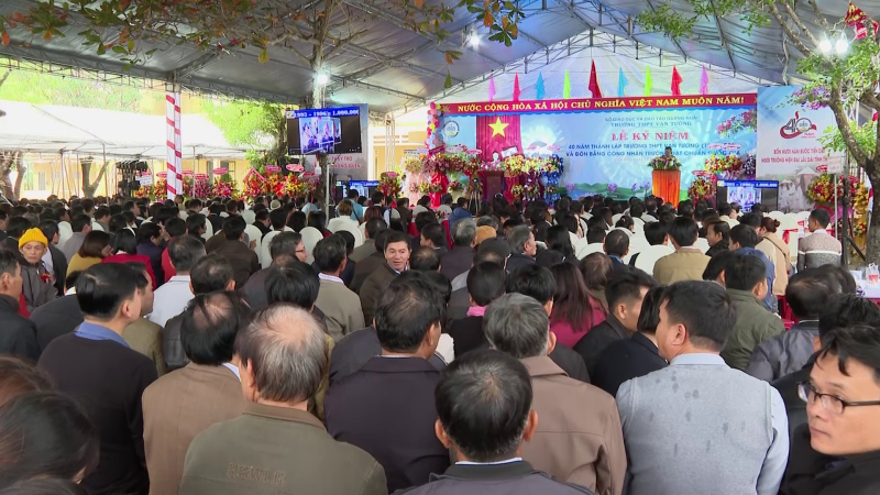 Trường THPT Vạn Tường kỷ niệm 40 năm thành lập