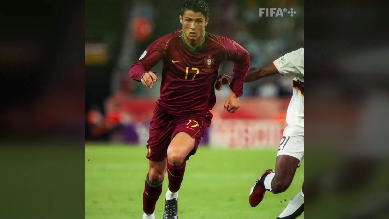 FIFA dành tặng món quà đặc biệt tri ân Ronaldo
