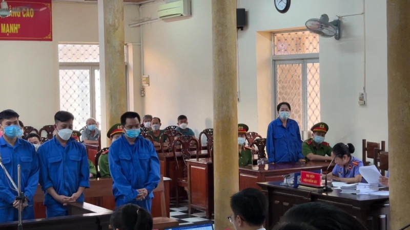 Xét xử trùm buôn lậu đường cát Mười Tường