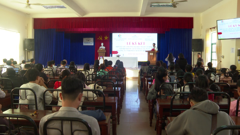 Ký kết hợp tác trong lĩnh vực giáo dục, du lịch, nguồn nhân lực