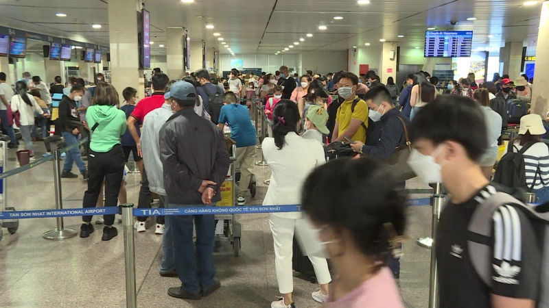 Tỷ lệ chuyến bay cất cánh đúng giờ đạt hơn 95%