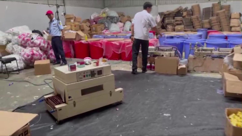 Ph&aacute;t hiện xưởng sản xuất dầu gội giả lớn nhất TP.HCM