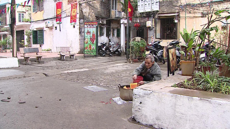 Cảnh báo nguy cơ cháy nổ từ đốt vàng mã