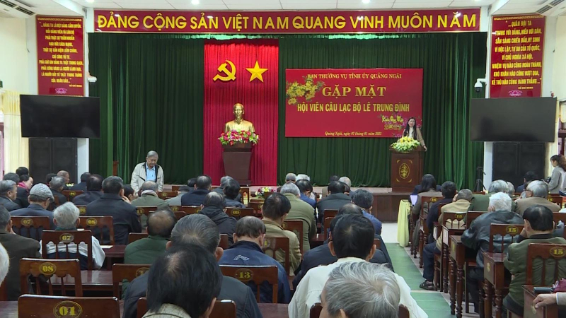 Gặp mặt, chúc tết hội viên câu lạc bộ Lê Trung Đình