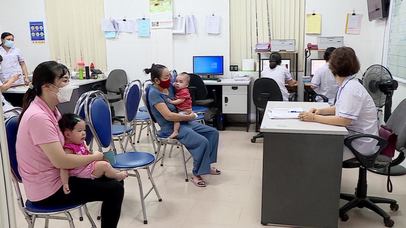 Đề xuất mở rộng diện bắt buộc tiêm vaccine