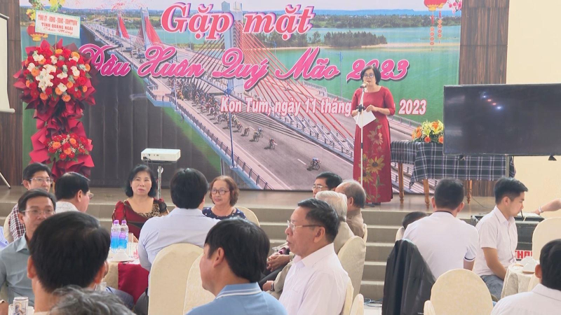 Phó Chủ tịch UBND tỉnh Quảng Ngãi Trần Phước Hiền gặp mặt đồng hương tại Kon Tum