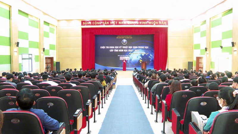 Khai mạc cuộc thi khoa học kỹ thuật học sinh trung học cấp tỉnh