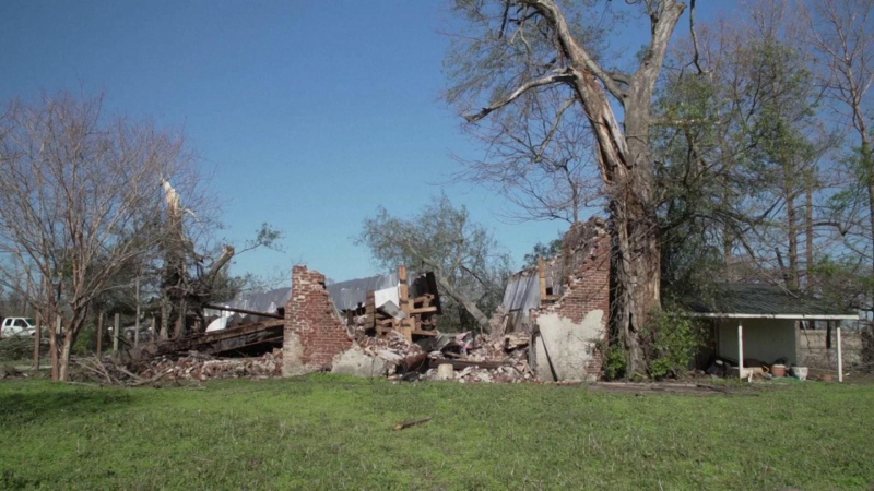 Thương vong do lốc xoáy tại Mỹ tiếp tục tăng