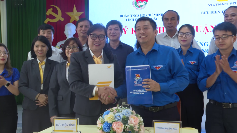 Tỉnh đoàn và Bưu điện tỉnh ký kết thỏa thuận hợp tác