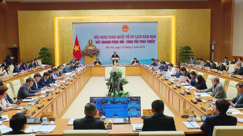 Phục hồi - Tăng tốc ph&aacute;t triển du lịch hiệu quả, bền vững