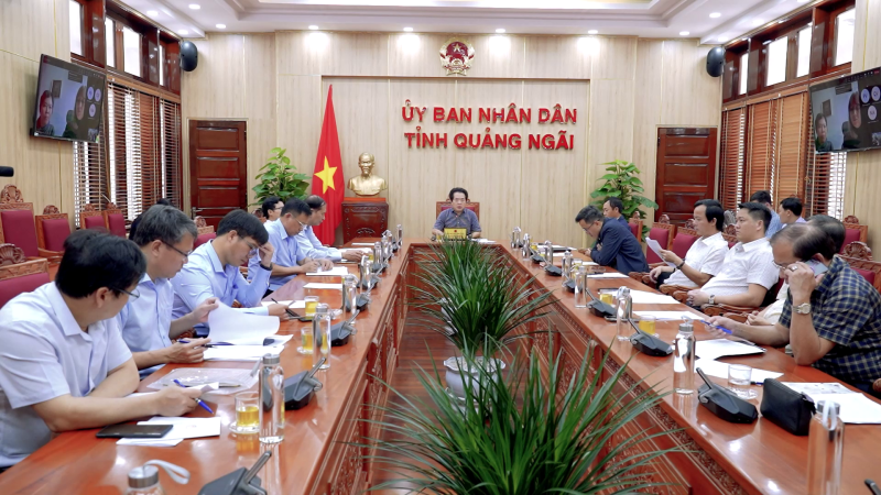 Ph&oacute; chủ tịch UBND tỉnh V&otilde; Phi&ecirc;n l&agrave;m việc với ng&acirc;n h&agrave;ng ph&aacute;t triển Ch&acirc;u &Aacute;