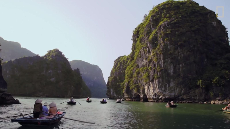 Vịnh Hạ Long lọt top điểm đến đẹp nhất thế giới