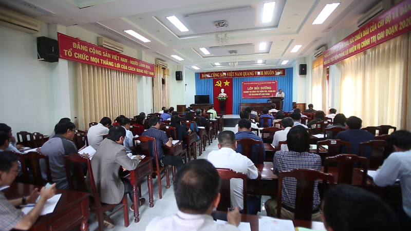 Bồi dưỡng nghiệp vụ kiểm tra, giám sát và thi hành kỷ luật đảng