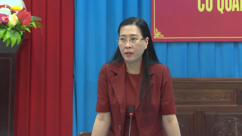 Thường trực Tỉnh ủy Quảng Ng&atilde;i l&agrave;m việc với Đảng ủy Khối Cơ quan v&agrave; Doanh nghiệp tỉnh