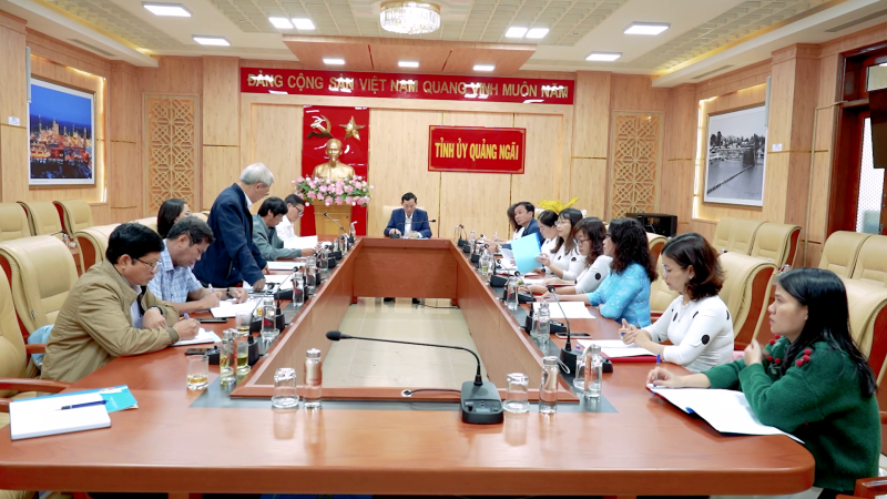 Trưởng Ban dân vận Tỉnh ủy làm việc với Hội Nông dân