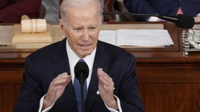 Mỹ gia hạn một năm các lệnh trừng phạt Nga